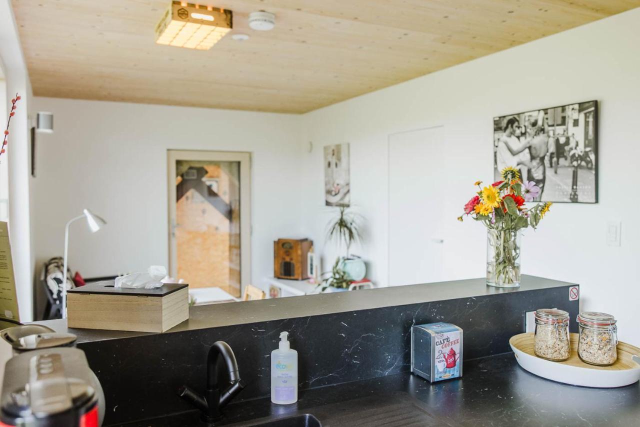 Scrab&Ble Ecologische Gastenkamers ボルネム エクステリア 写真